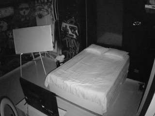 voyeurcam casa salsa disturbed